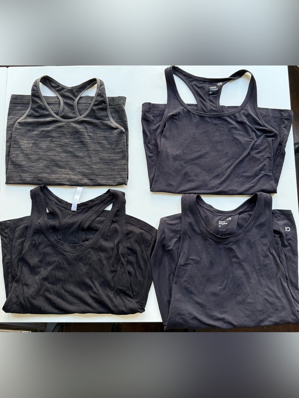 Activewear Tops